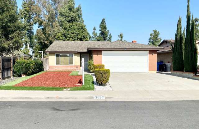 3036 E Cecelia St., Gallery 3