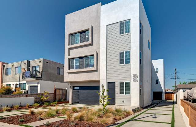 Fantastic Multi-Level Townhome - 3 bed 3 bath with garage in Mid-City Lafayette Square photos photos