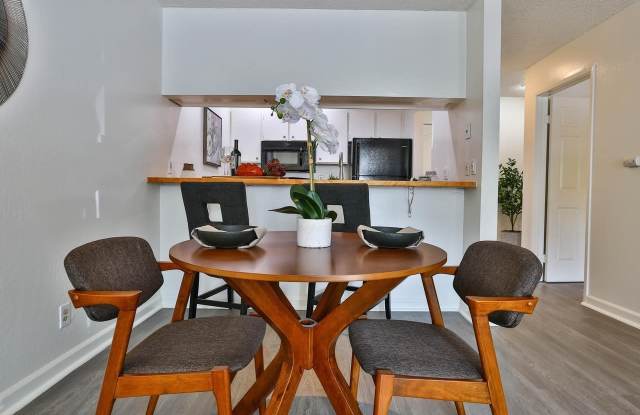 1457 N Camino Alto photos photos