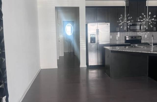 7772 Rutgers Circle Gallery 4