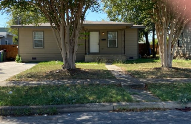 222 Rayburn Dr - 222 Rayburn Drive, San Antonio, TX 78221