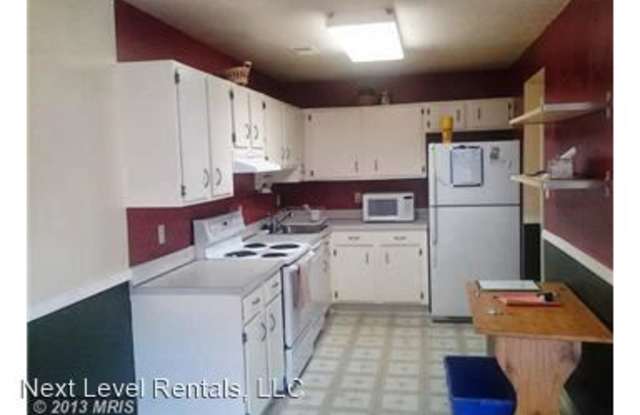 18722 Ginger Court Gallery 3