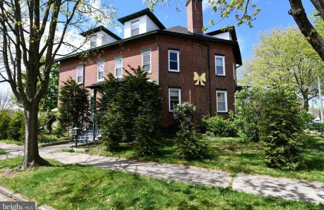101 8TH AVENUE - 101 8th Avenue, Roebling, NJ 08554