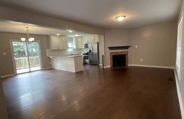 849 Berkshire Dr photos photos