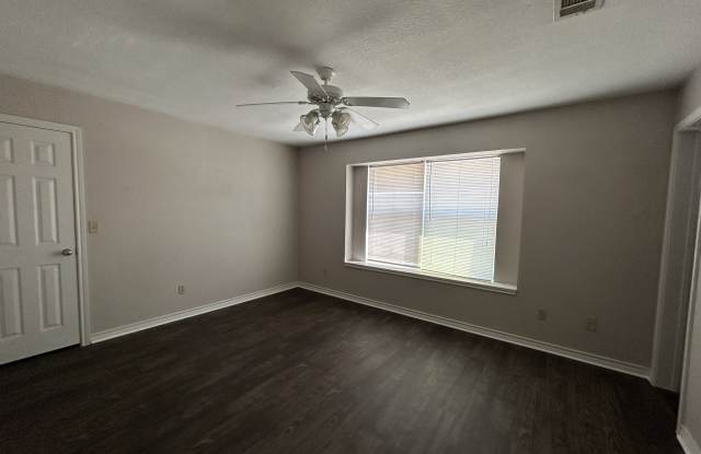 2516 Pascal Ct Gallery 2