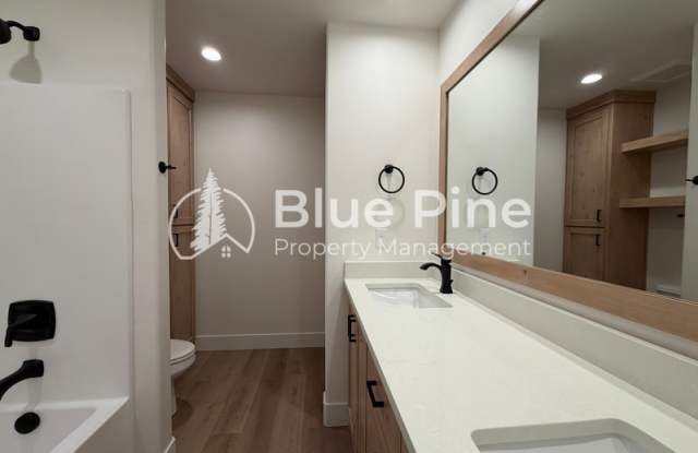 1295 Bear Avenue Gallery 4