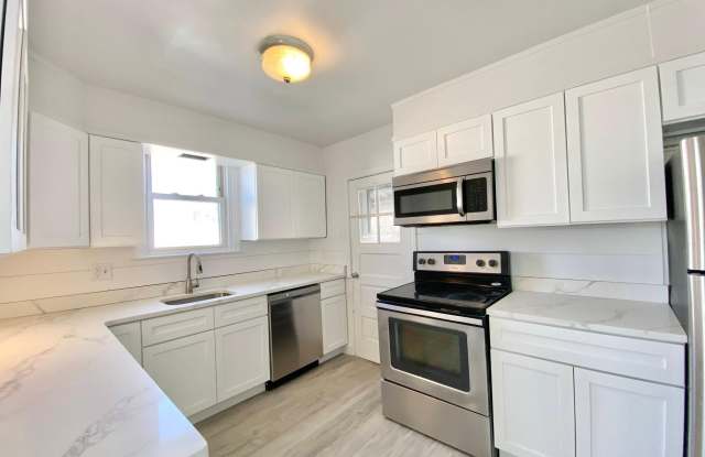 1029 LAFAYETTE AVENUE photos photos