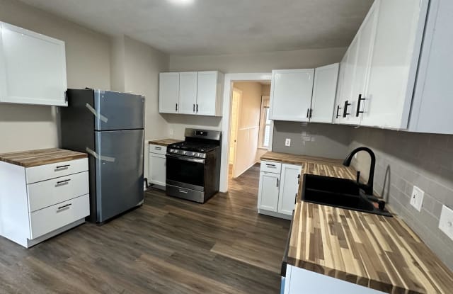 309 Tompkins Street - 2 photos photos