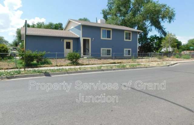 2776 Grant Court photos photos