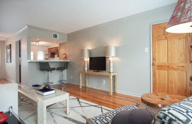 2 Bedroom 1 Bathroom Downstairs Apartment photos photos