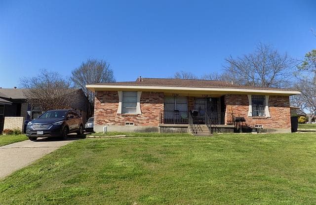 7724 Claremont Drive - 7724 Claremont Dr, Dallas, TX 75228