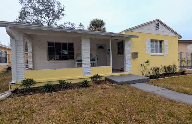 725 17th Avenue South - 725 17th Avenue South, St. Petersburg, FL 33701 725 17th Avenue South - 725 17th Avenue South, St. Petersburg, FL 33701