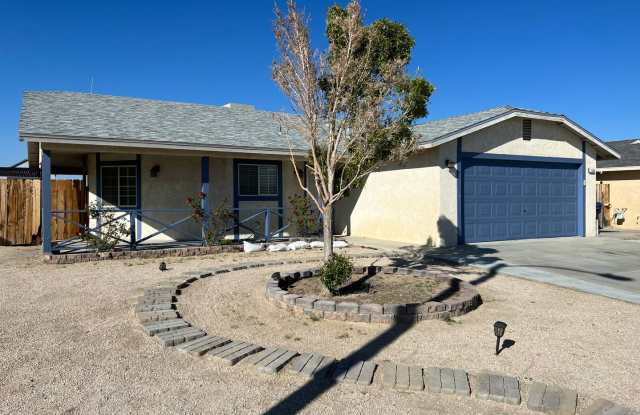 Please Contact Vaughn Realty Property MGMT To Set Up An APPT. (760)446-6561 photos photos