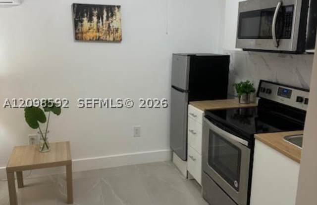 1270 NE 210th Ter Gallery 2