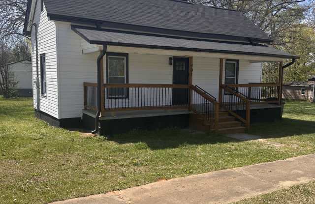 401 Holmes Street - 401 Holmes Street, Gaffney, SC 29341