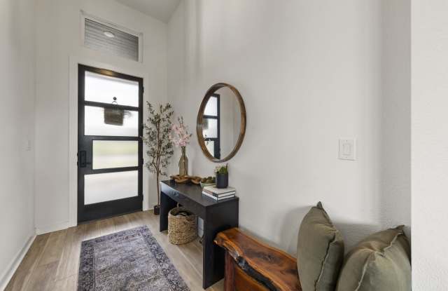 9925 Bridlewood Lane Gallery 3