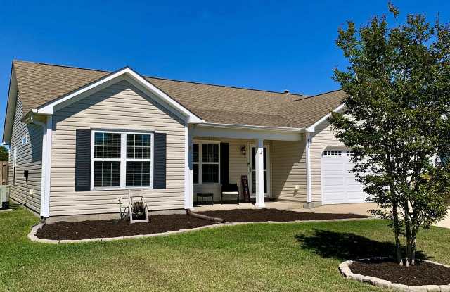 406 Amaryllis Lane Gallery 2