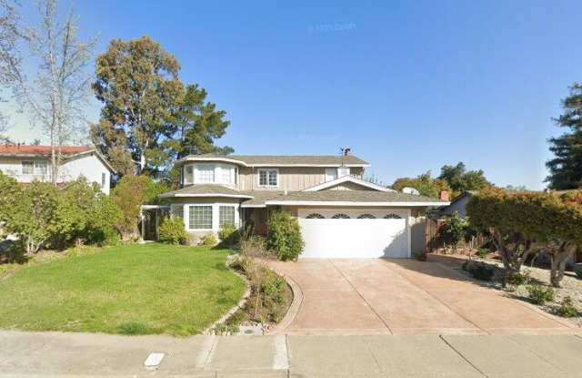 7795 Knollbrook Dr Gallery 1