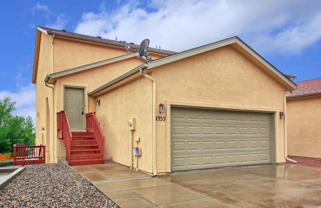 FEELS LIKE HOME! 2BD CONDO with MOUNTAIN VIEWS - Security Deposit Waiver Available photos photos