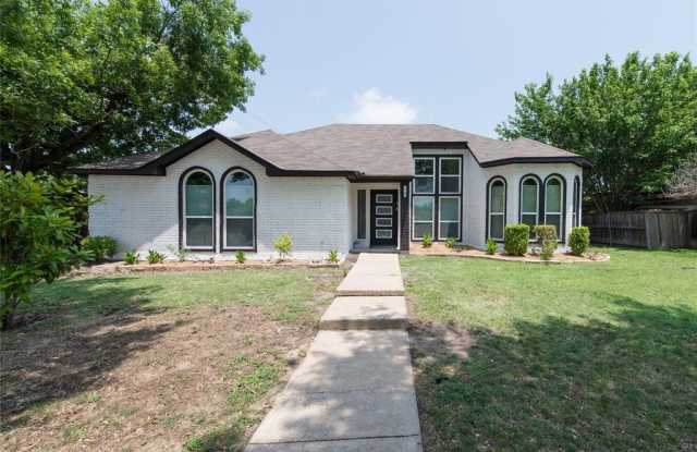 8701 Woodlake Drive - 8701 Woodlake Drive, Rowlett, TX 75088