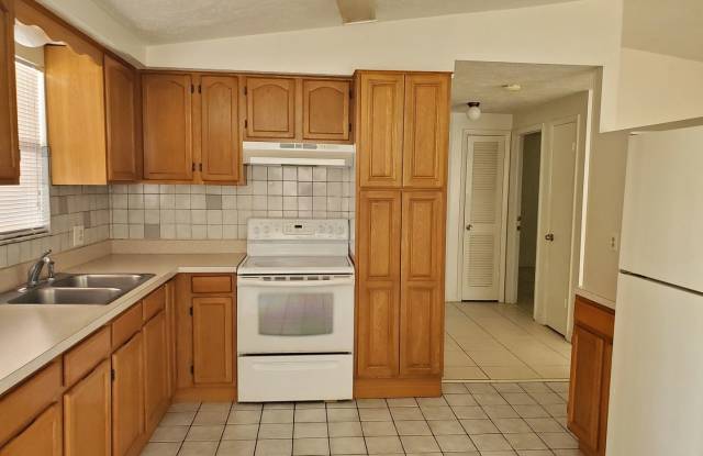 4118 Las Vegas Dr Gallery 2