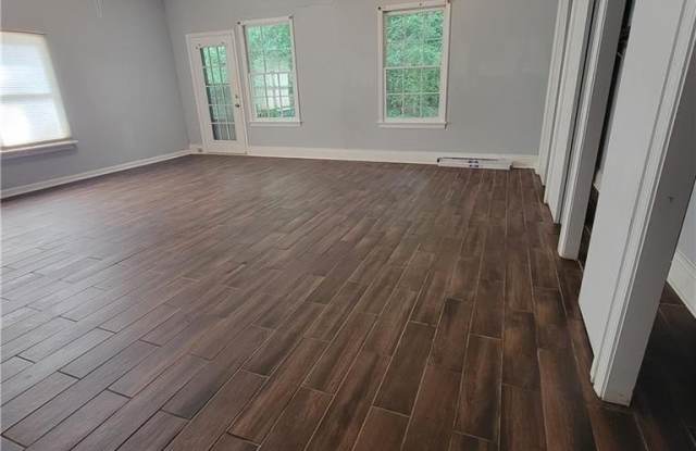 2278 valley Drive Gallery 3
