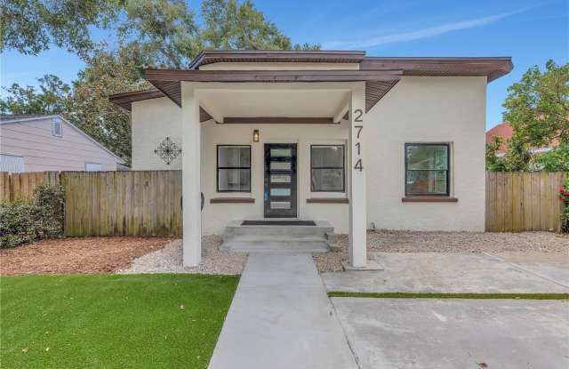 2714 36TH AVENUE N - 2714 36th Avenue North, St. Petersburg, FL 33713