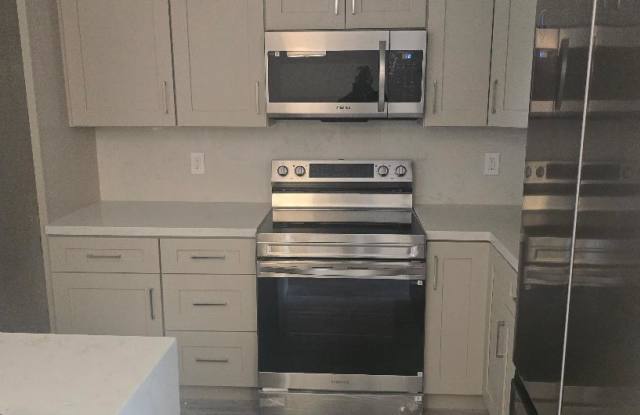 633 S Indian Hill Blvd photos photos