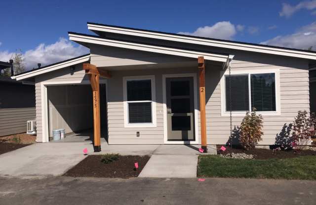 1575 NE Rumgay Ln #2 photos photos