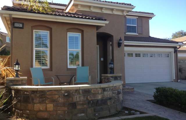 Hidden Meadows Executive 4bd 2.15 ba Home photos photos