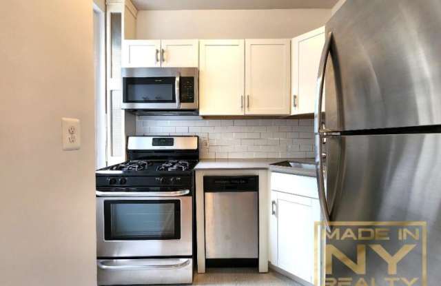 25-21 31st Ave - 25-21 31st Avenue, Queens, NY 11102 25-21 31st Ave - 25-21 31st Avenue, Queens, NY 11102