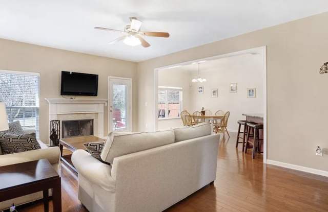 4078 Locerbie Circle Gallery 4