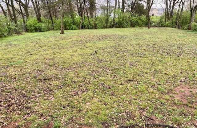 Available now. THREE BEDROOM - CLOSE TO ALABAMA A&M! Gallery 3