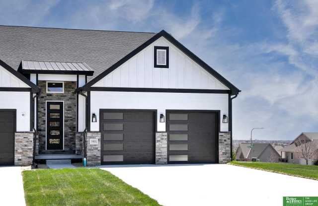 5901 N 159th Circle - 5901 North 159th Circle, Douglas County, NE 68116