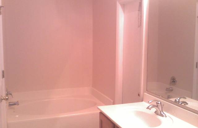 567 Birch Ct Gallery 2