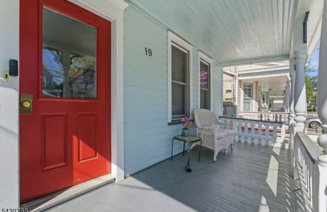 19 Sylvan Pl Gallery 1