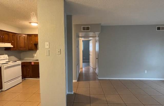 4018 Holly Dr - 08 Gallery 2