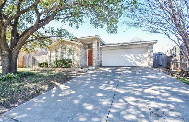 4025 Tulip Tree Drive - 4025 Tulip Tree Drive, Fort Worth, TX 76137