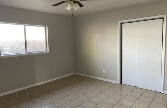 3518 E Yandell Drive, Rear Gallery 3