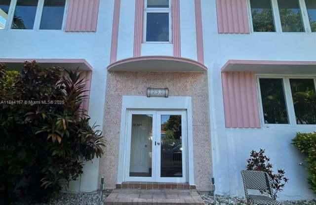 750 Jefferson Ave photos photos