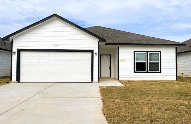 COMING SOON! 1555 County Rd 5728**Ask about our NO SECURITY DEPOSIT option!** - 1555 Road 5728, Liberty County, TX 77327