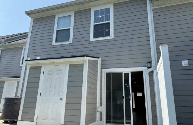 405 Creekview Drive Gallery 2