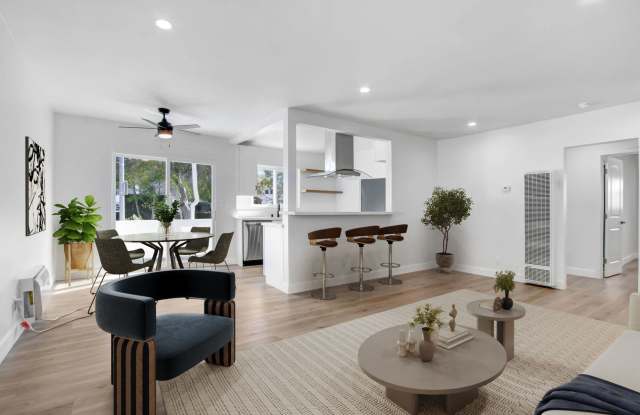 8534 - 8538 Colgate photos photos