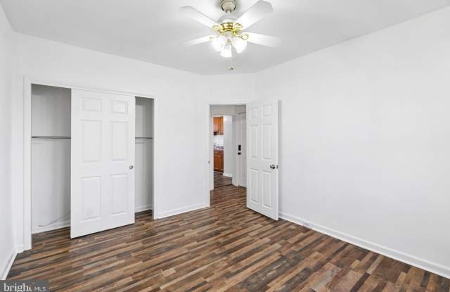 6915 HARFORD Road unit: 3 photos photos