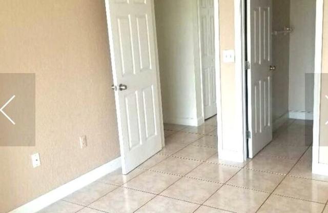 210 Dawn Court Gallery 3