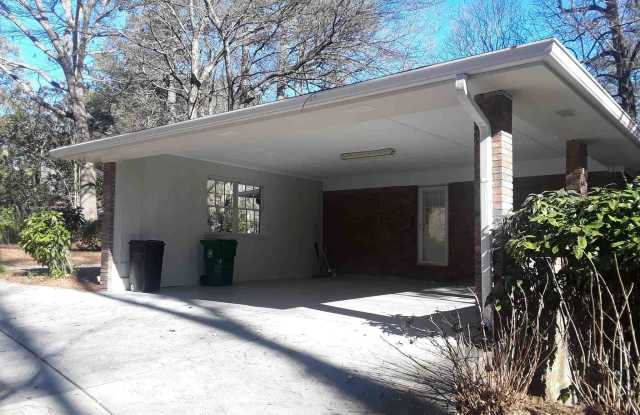 1561 Springfield Ct Gallery 2