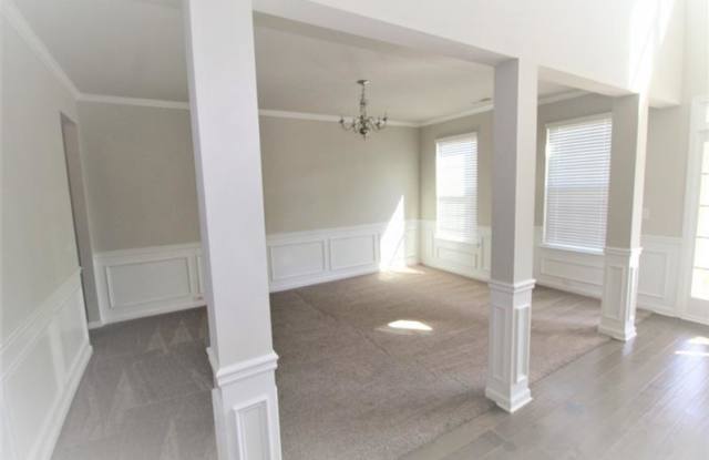 3493 Woodshade Drive Gallery 4