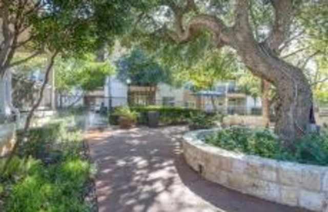 1801 East Palm Valley Boulevard photos photos