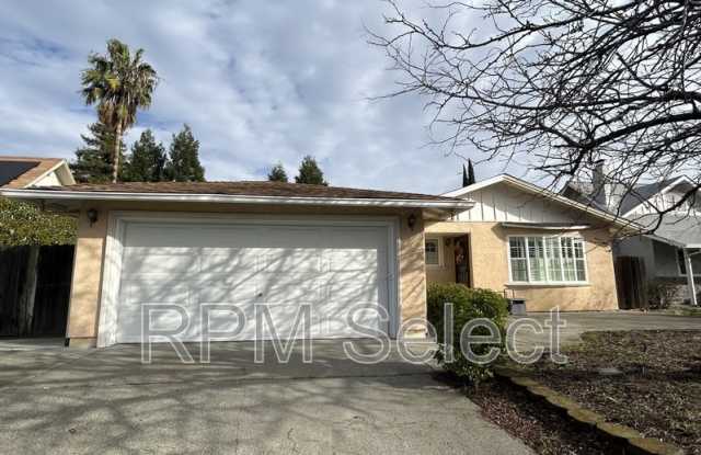 533 Scottsdale Dr - 533 Scottsdale Drive, Vacaville, CA 95687