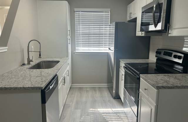 Newly Renovated, Stunning Duplex minutes from White Oak photos photos
